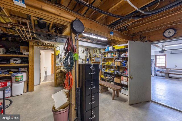 1460 PITCOCK LN, Winchester, VA 22602
