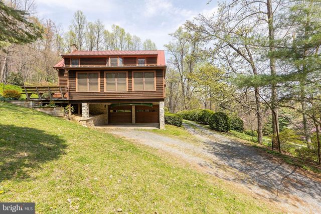 1460 PITCOCK LN, Winchester, VA 22602