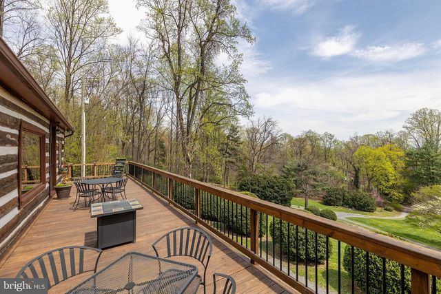 1460 PITCOCK LN, Winchester, VA 22602