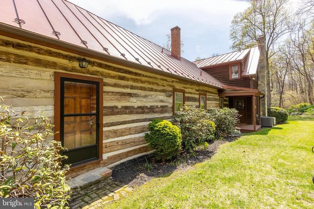 1460 PITCOCK LN, Winchester, VA 22602