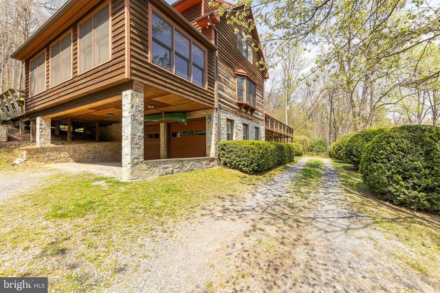 1460 PITCOCK LN, Winchester, VA 22602