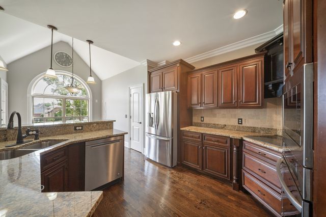 1019 Kidron Way, Hendersonville, TN 37075