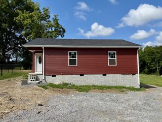 404 Spruce Alley, Tullahoma, TN 37388
