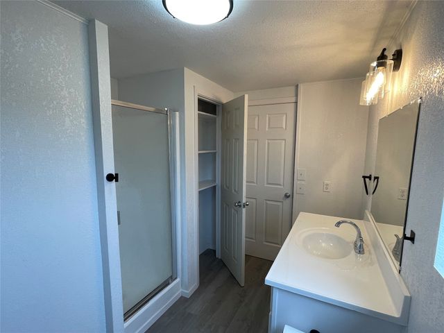 60 CR 304, Goldthwaite, TX 76844