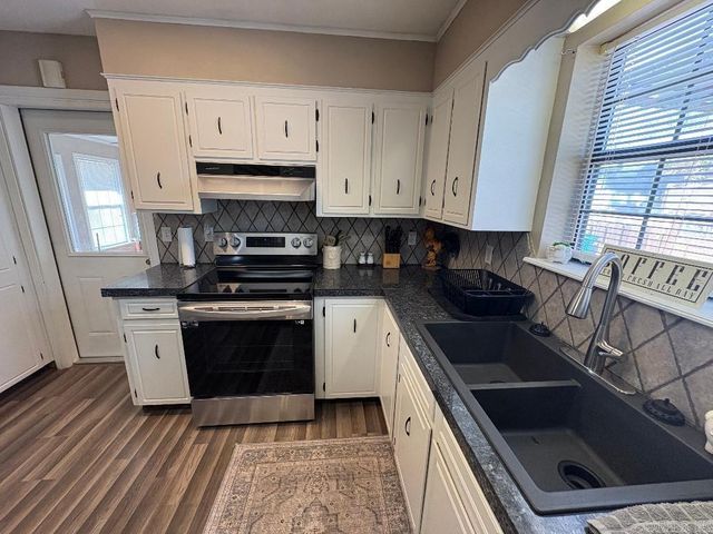 8910 Peters Road, Cabot, AR 72023