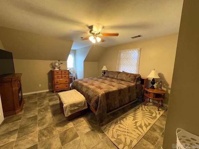 8910 Peters Road, Cabot, AR 72023