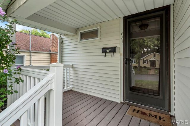 631 Clover Lane, Crestwood, MO 63126