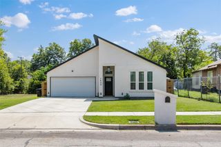 1408 E Myrtle Street, Fort Worth, TX 76104