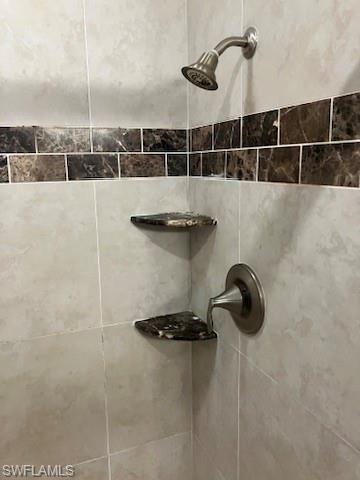 6925 Par WAY, Fort Myers, FL 33919