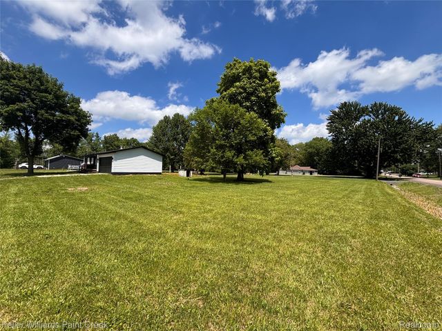 5143 Todd Street, Grand Blanc Charter Township, MI 48439