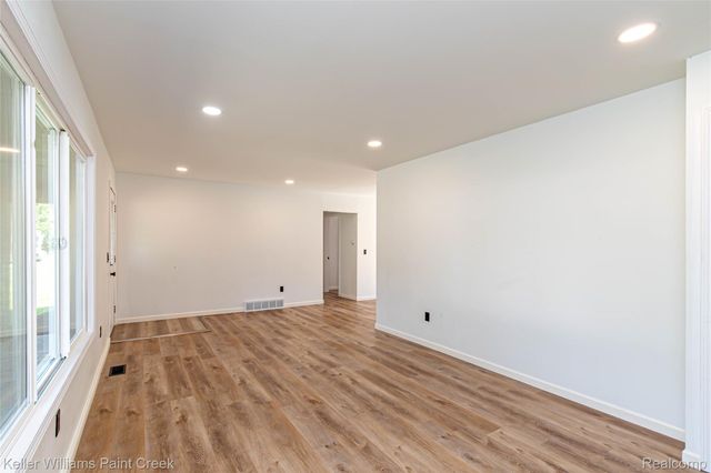 5143 Todd Street, Grand Blanc Charter Township, MI 48439