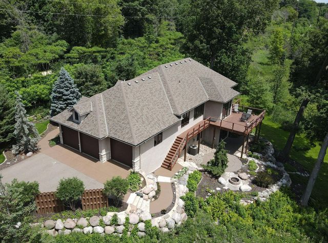 4294 Windwood Way, Minnetonka, MN 55345