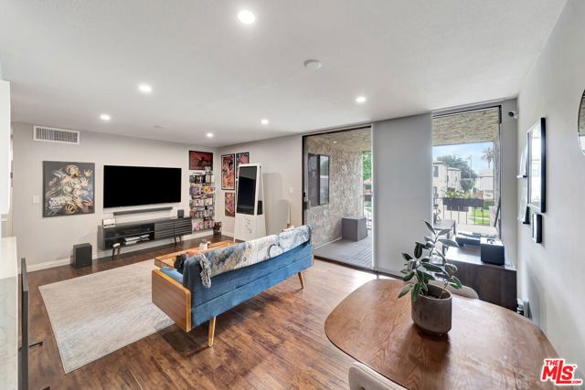 125 N Allen Avenue 115, Pasadena, CA 91106