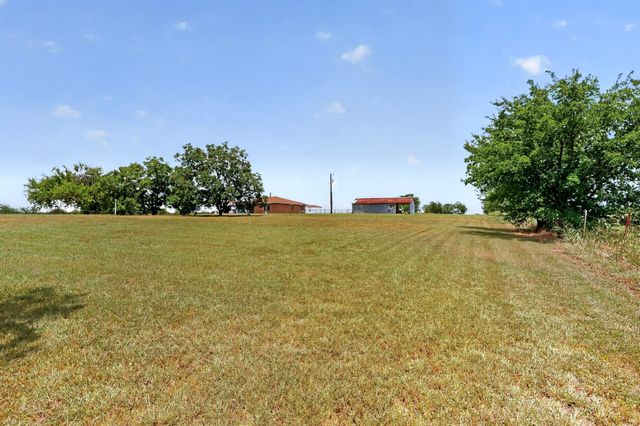 8487 County Road 308, Terrell, TX 75161
