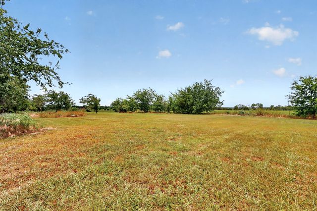 8487 County Road 308, Terrell, TX 75161