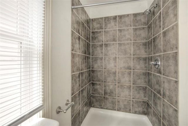 313 Ord Street, Kansas City, MO 64124