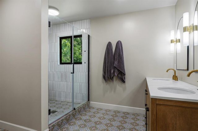 2901 NE 120th Street, Oklahoma City, OK 73131