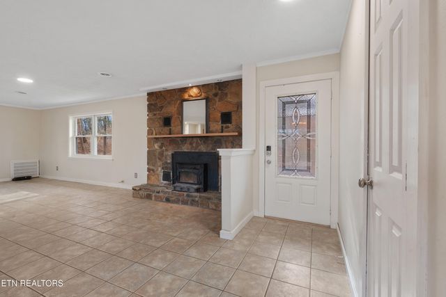 335 Buena Vista Dr Drive, Sevierville, TN 37876