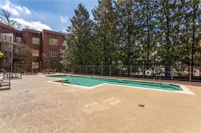 1717 N Decatur Road NE 219, Atlanta, GA 30307