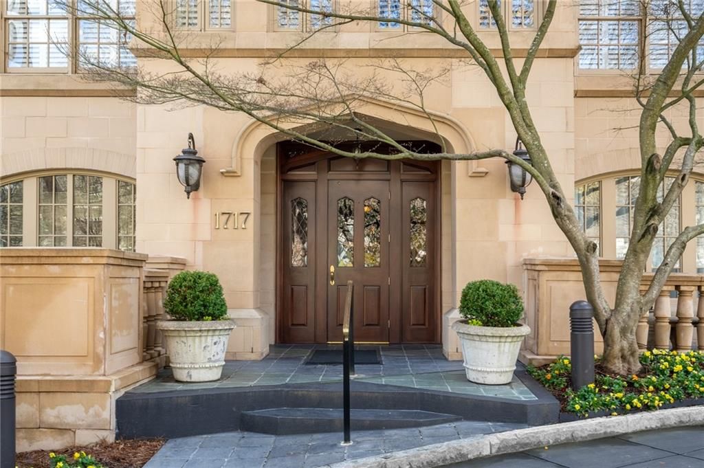 1717 N Decatur Road NE 219, Atlanta, GA 30307