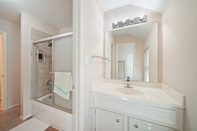 16322 Drystone Lane, Houston, TX 77095