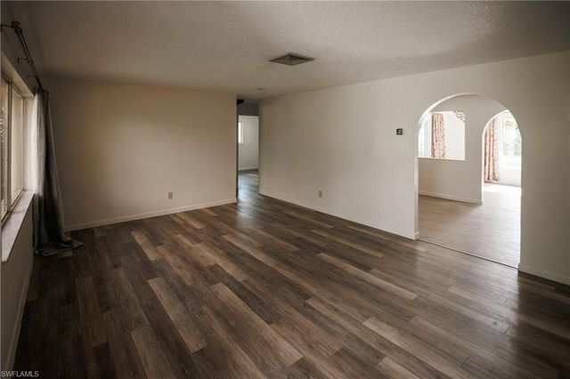 1821 Sunset TRL, Alva, FL 33920
