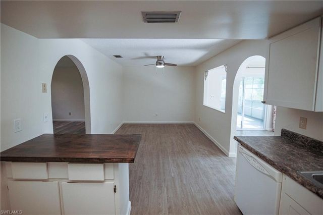 1821 Sunset TRL, Alva, FL 33920