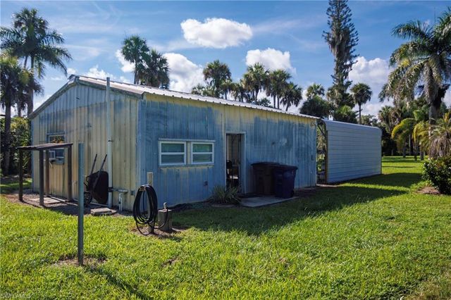 1821 Sunset TRL, Alva, FL 33920