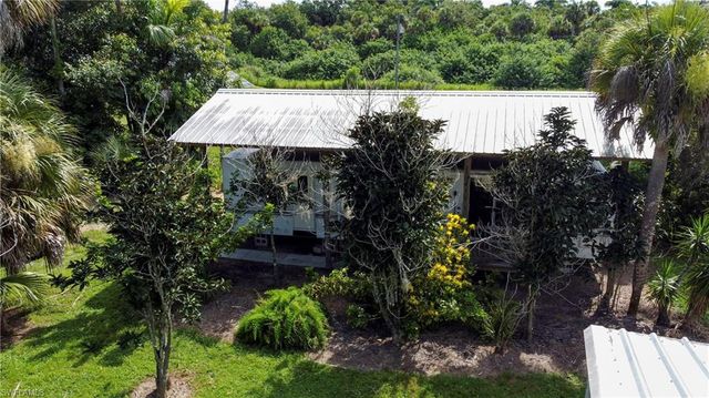 1821 Sunset TRL, Alva, FL 33920