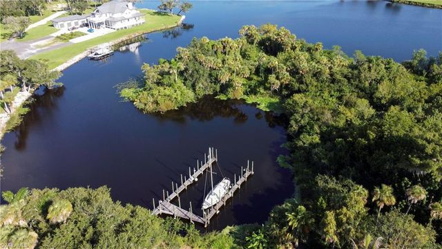 1821 Sunset TRL, Alva, FL 33920
