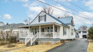 9 Arlington Road, Cohoes, NY 12047