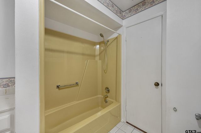 126 Hideaway Lane East, Hideaway, TX 75771