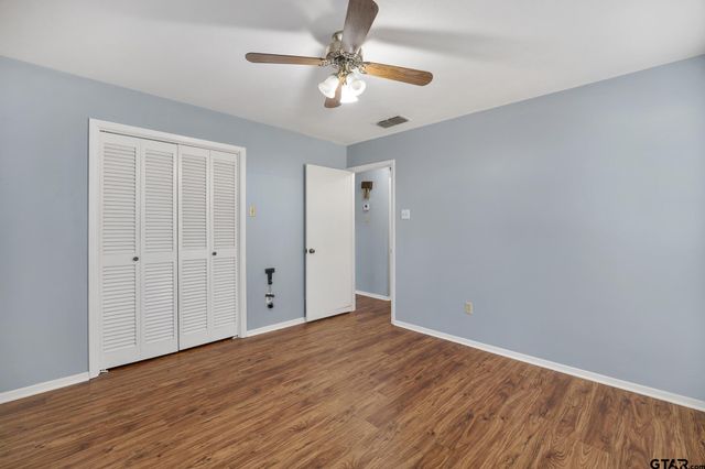 126 Hideaway Lane East, Hideaway, TX 75771