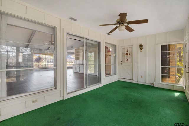 126 Hideaway Lane East, Hideaway, TX 75771