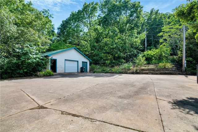 13559 S Highway 170, West Fork, AR 72774