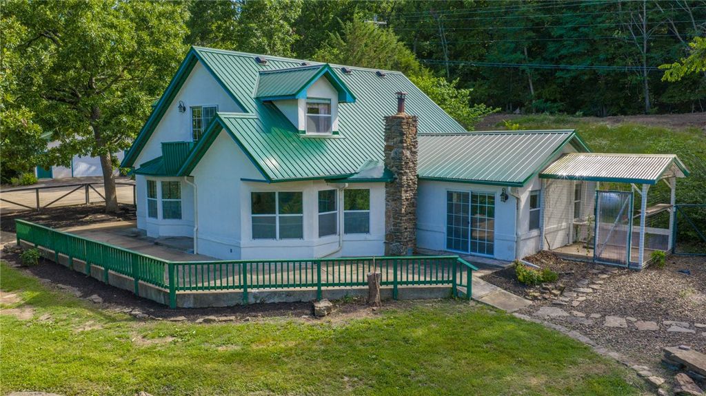 13559 S Highway 170, West Fork, AR 72774