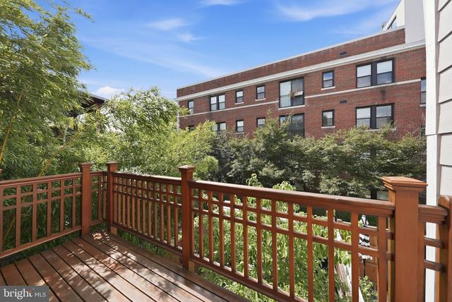 2204 FLAGLER PL NW, Washington, DC 20001