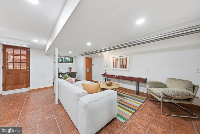 2204 FLAGLER PL NW, Washington, DC 20001