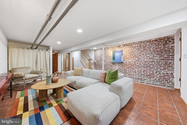 2204 FLAGLER PL NW, Washington, DC 20001