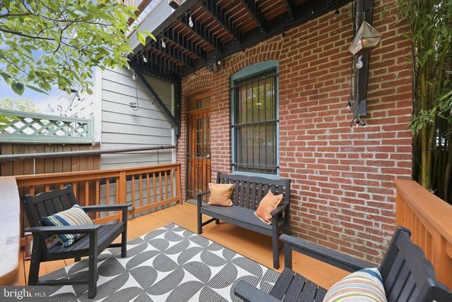 2204 FLAGLER PL NW, Washington, DC 20001