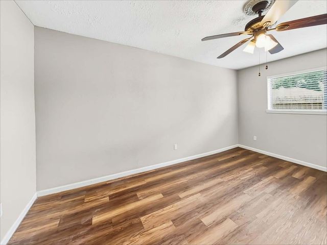 2902 Early Turn Drive, Webster, TX 77598