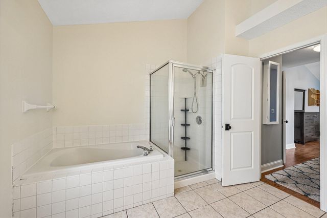 4909 Rusten Rd, Eagan, MN 55122