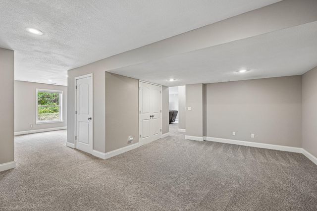 4909 Rusten Rd, Eagan, MN 55122