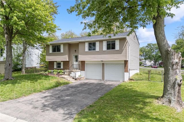 100 Wickham Farm Drive, Englewood, OH 45322