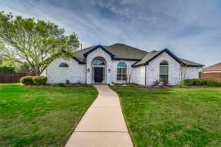 5440 Sycamore Drive, Midlothian, TX 76065