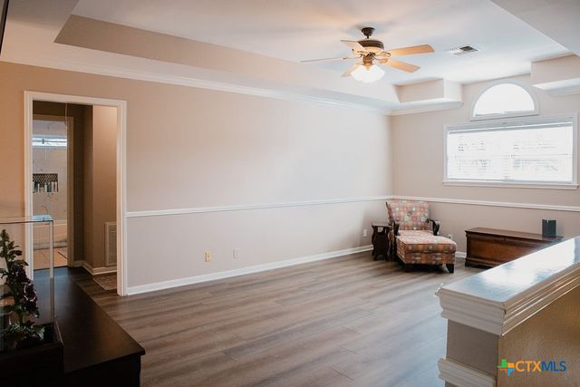 407 Woodway Drive, Victoria, TX 77904