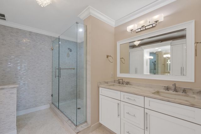 624 SW St. Lucie Crescent 206, Stuart, FL 34994