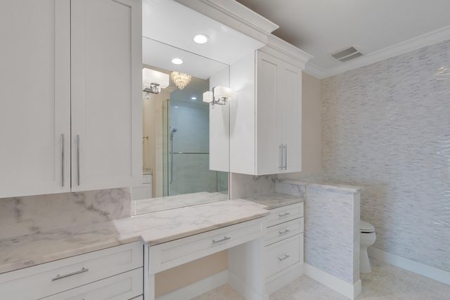 624 SW St. Lucie Crescent 206, Stuart, FL 34994