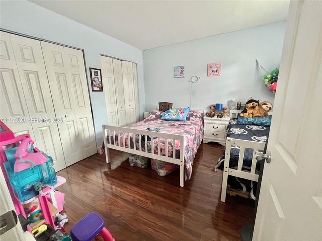 1990 SW 121st Court 232, Miami, FL 33175
