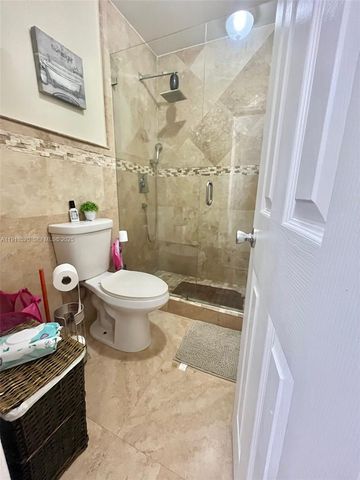 1990 SW 121st Court 232, Miami, FL 33175